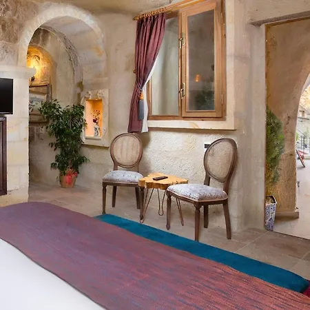 Holiday home Authentic Cave House 5 And Castle View *