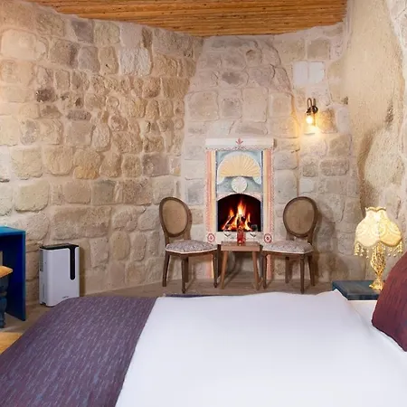 Authentic Cave House 5 And Castle View Holiday home