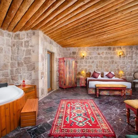 Holiday home Authentic Cave House 5 And Castle View *